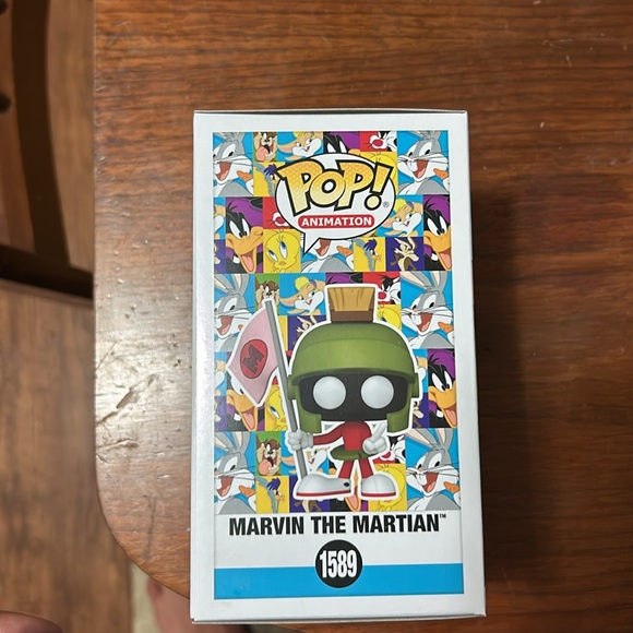 POP MARVIN THE MARTIAN SDCC LIMITED EDITION #1589 - Picture 4 of 6